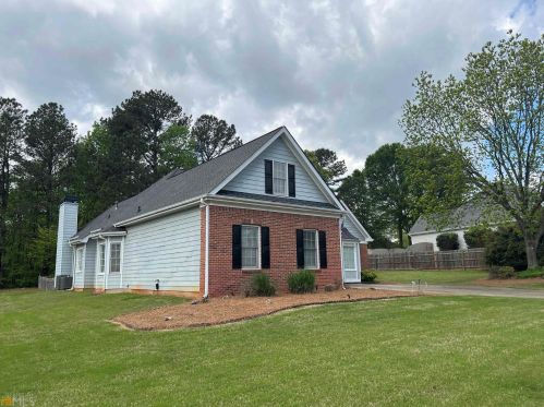 4534 Bogan Gates Trl, Buford, GA 30519-7402