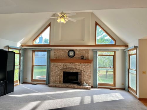 780 Sigmund Rd, Naperville IL  60563-1338 exterior