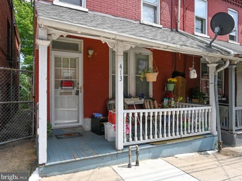 413 Howard Ave, Lancaster PA  17602-4419 exterior