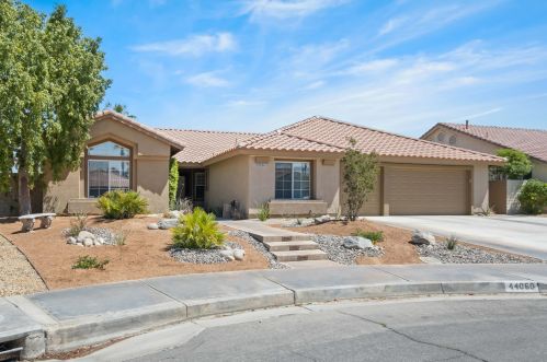 44060 Ocotillo Dr, La Quinta, CA 92253-3953