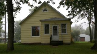 251 3rd Ave, Casselton, ND 58012-3125
