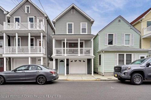 8 Church St, Locust NJ  07760-2104 exterior