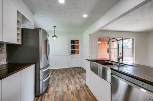 9930 Cloister Dr, Dallas TX  75228-3617 exterior