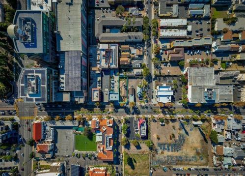 462 3rd Ave, Chula Vista CA  91910-4613 exterior