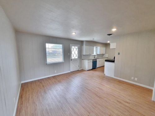 4828 Stanley Keller Rd, Fort Worth TX  76117-1242 exterior