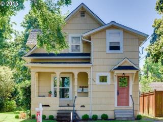 7454 Haven Ave, Portland, OR 97203-4443