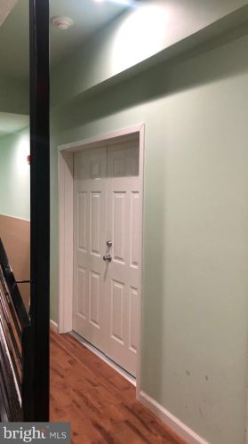 1516 Christian St, Philadelphia, PA 19146-2113