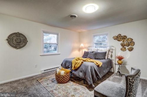 536 Friendship Ave, Lancaster PA  17601-4416 exterior