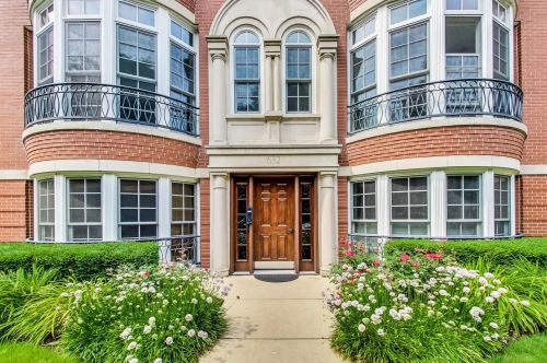 632 Wrightwood Ave, Chicago IL  60614-6268 exterior