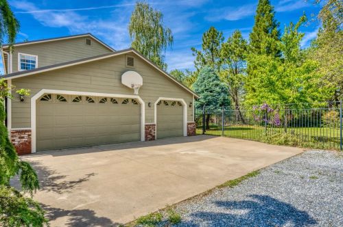 830 May Ridge Dr, Cape Horn, CA 95713-9508
