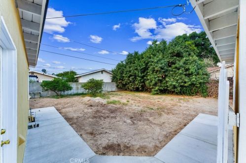 3146 Tyler Ave, Anaheim CA  92801-6038 exterior