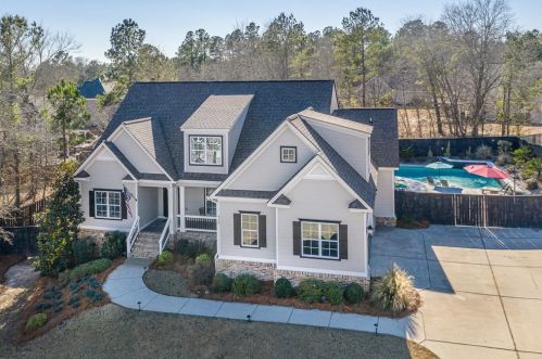 8110 Canary Lake Rd, North Augusta, SC 29841-7601