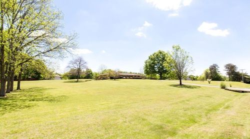 3325 Brooks Dr, Loganville, GA 30052-8778