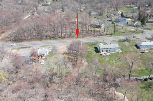 1262 Meriden Ave, Southington CT  06489-4050 exterior
