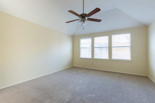9245 Conestoga Dr, Fort Worth TX  76131-3105 exterior