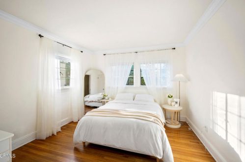 1149 Cordova Ave, Glendale CA  91206-2115 exterior