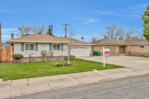 1006 Orange Ave, Lodi, CA 95240-5108