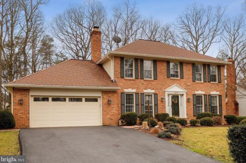 12757 Quarterhorse Ln, Woodbridge, VA 22192-5047