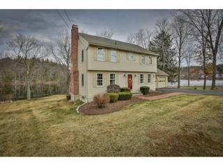 5 Martha Dr, Derry, NH 03038-1638