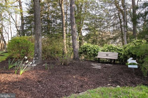 604 Mckinsey Park Dr, Severna Park MD 21146-4541 exterior