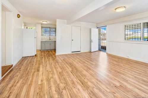 1014 15 Ave, Honolulu HI  96816-3722 exterior