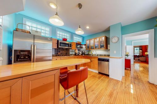 170 Charles Ave, Saint Paul MN  55104-2227 exterior