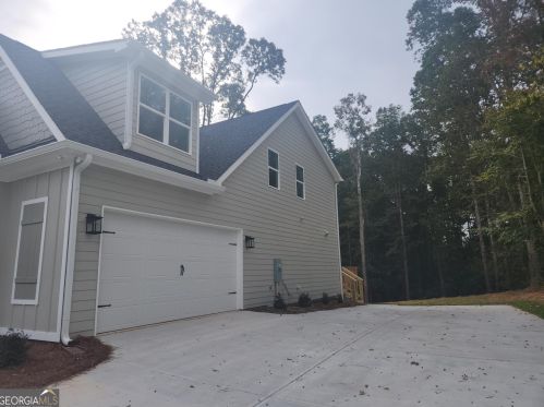 530 Summit View Dr, Jefferson, GA 30549-4026