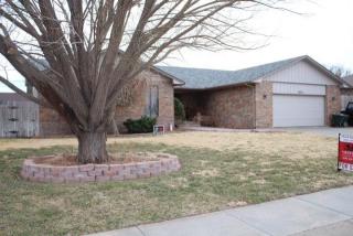 810 Holly Dr, Liberal, KS 67901-5506