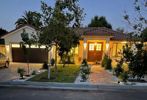 15572 Corinne Dr, Los Gatos, CA 95032-2536