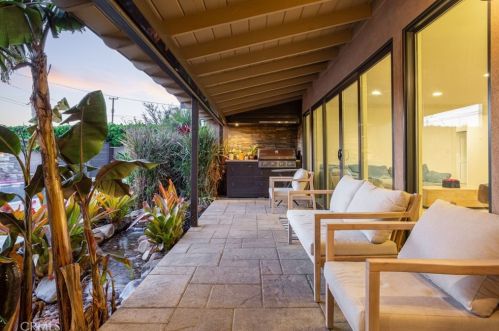 13911 Gershon Pl, Santa Ana CA  92705-2686 exterior