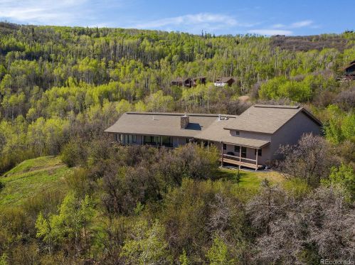 28000 Yellow Jacket Dr, Oak Creek, CO 80467