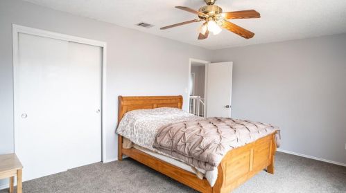 8113 Doe Mdw Dr, Austin TX  78749-2866 exterior