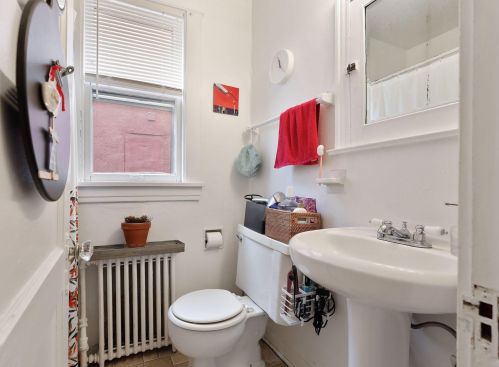 998 Grand Ave, Saint Paul MN 55102-2610 exterior