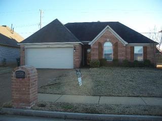 6943 Country Walk Dr, Cordova, TN 38018-7901