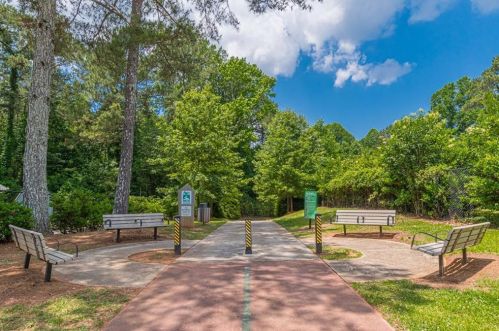 633 Handley Ave, Atlanta GA  30310-2214 exterior