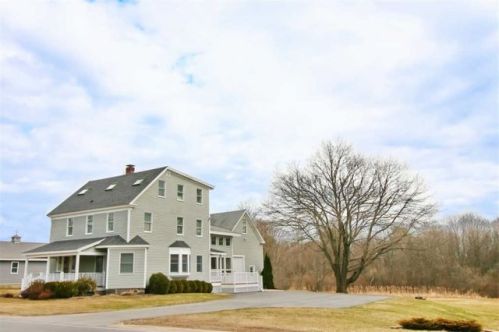 59 Rollins Rd, Portsmouth, NH 03869-5009