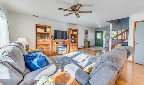 414 Una Ave, Lemont IL  60439-4536 exterior