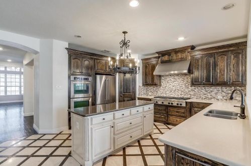 7401 Brightwater Rd, Fort Worth TX  76132-4325 exterior