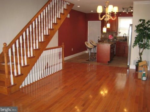 1617 19th St, Philadelphia PA  19145-1437 exterior