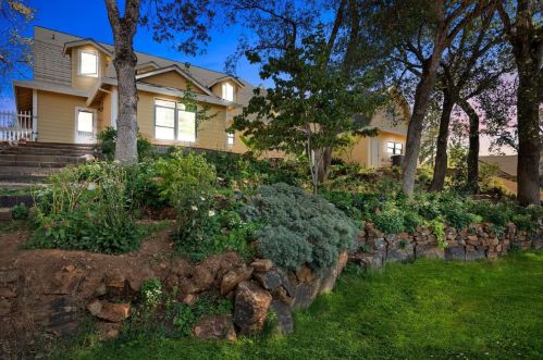187 Ridgecrest Ct, Sutter Creek, CA 95685-4312