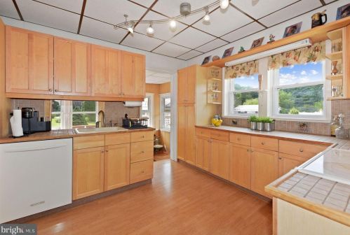 601 Mount Laurel Rd, Mount Laurel NJ  08054-9555 exterior