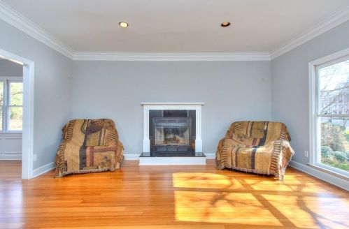 1 Frst Rdg Ct, Atlanta GA  30350-1802 exterior