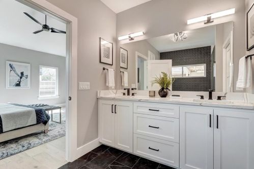 6819 Arroyo Seco, Austin TX  78756-1305 exterior