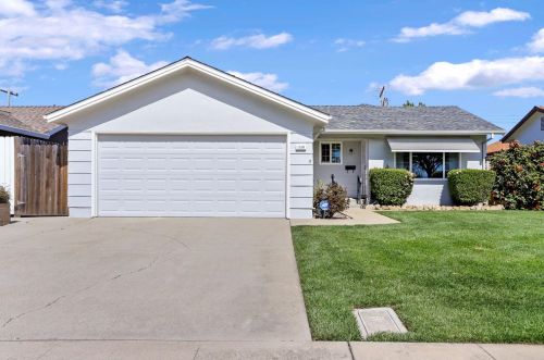 1519 Vine St, Lodi, CA 95242-3863
