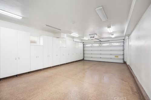 1610 Pacific Coast Hwy, Huntington Beach CA  92648-4434 exterior