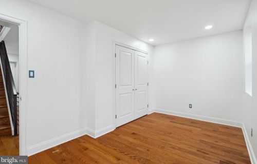 312 Manton St, Philadelphia PA  19147-5213 exterior