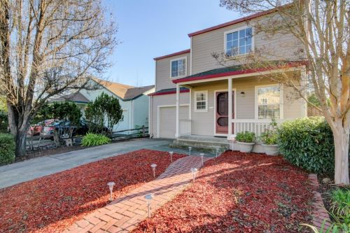916 Dorothea Ct, Windsor, CA 95492-7508