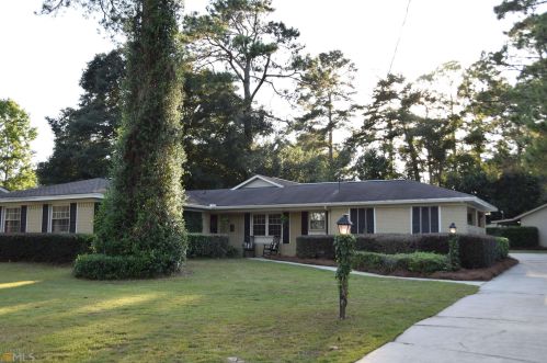 109 Lynn Ave, Statesboro, GA 30458-4279