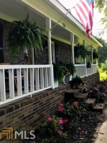 214 Tucker Rd, Warner Robins, GA 31088-2614