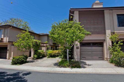 6086 Cumulus Ln, San Diego, CA 92110-1434
